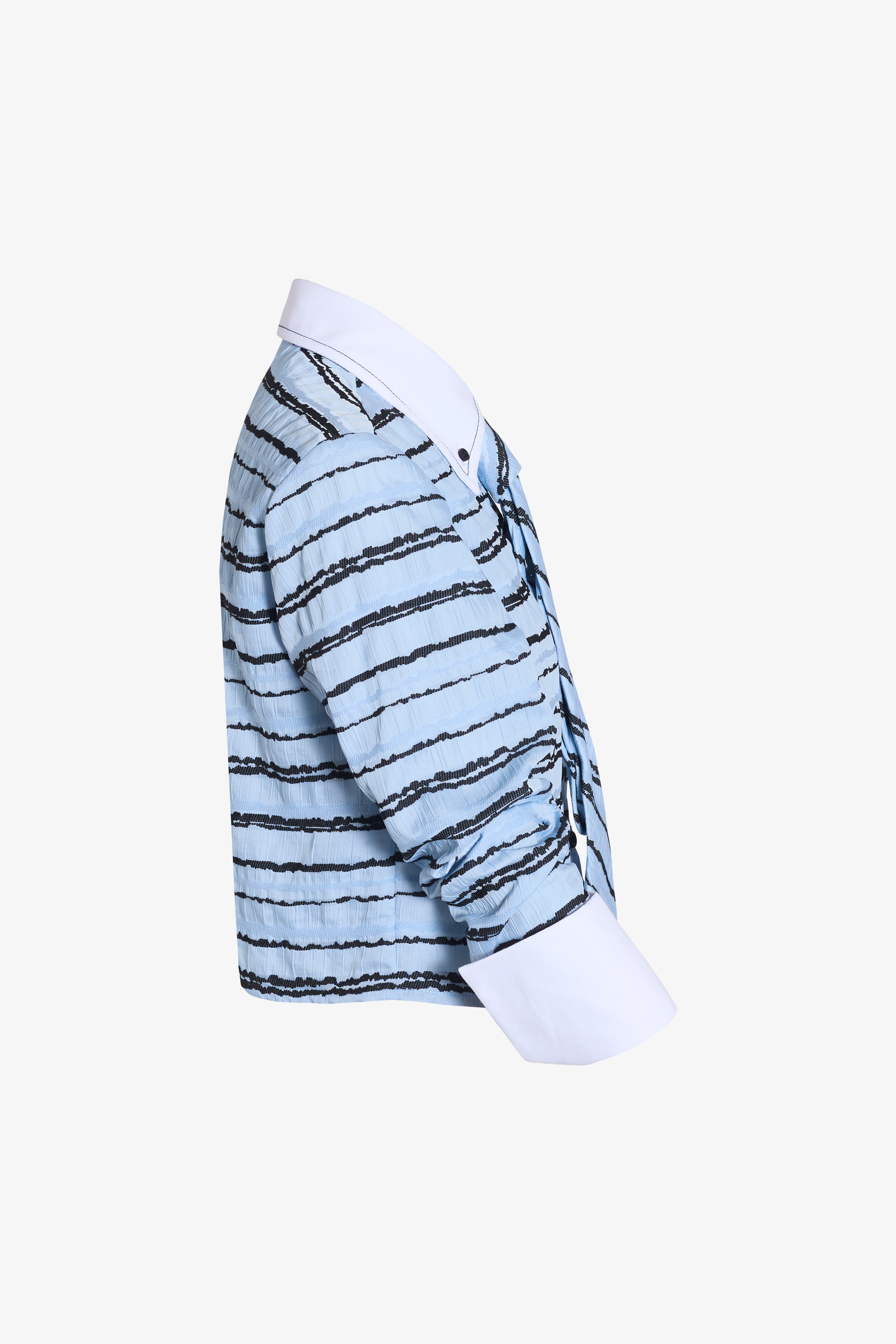 Blusa Harvey + corbata celeste corrugada