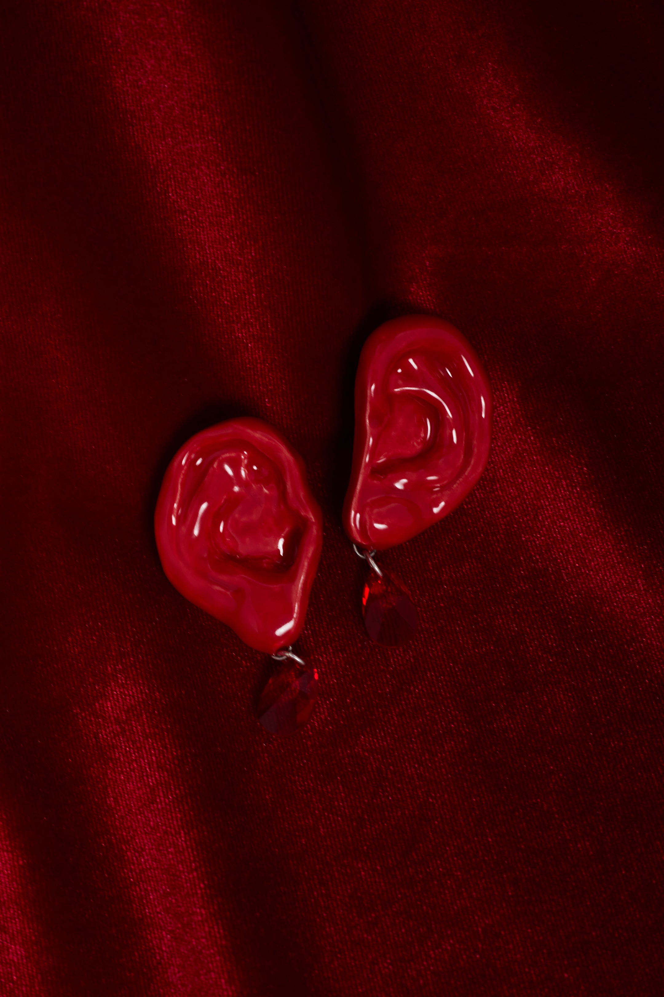 Arete ear tears rojo