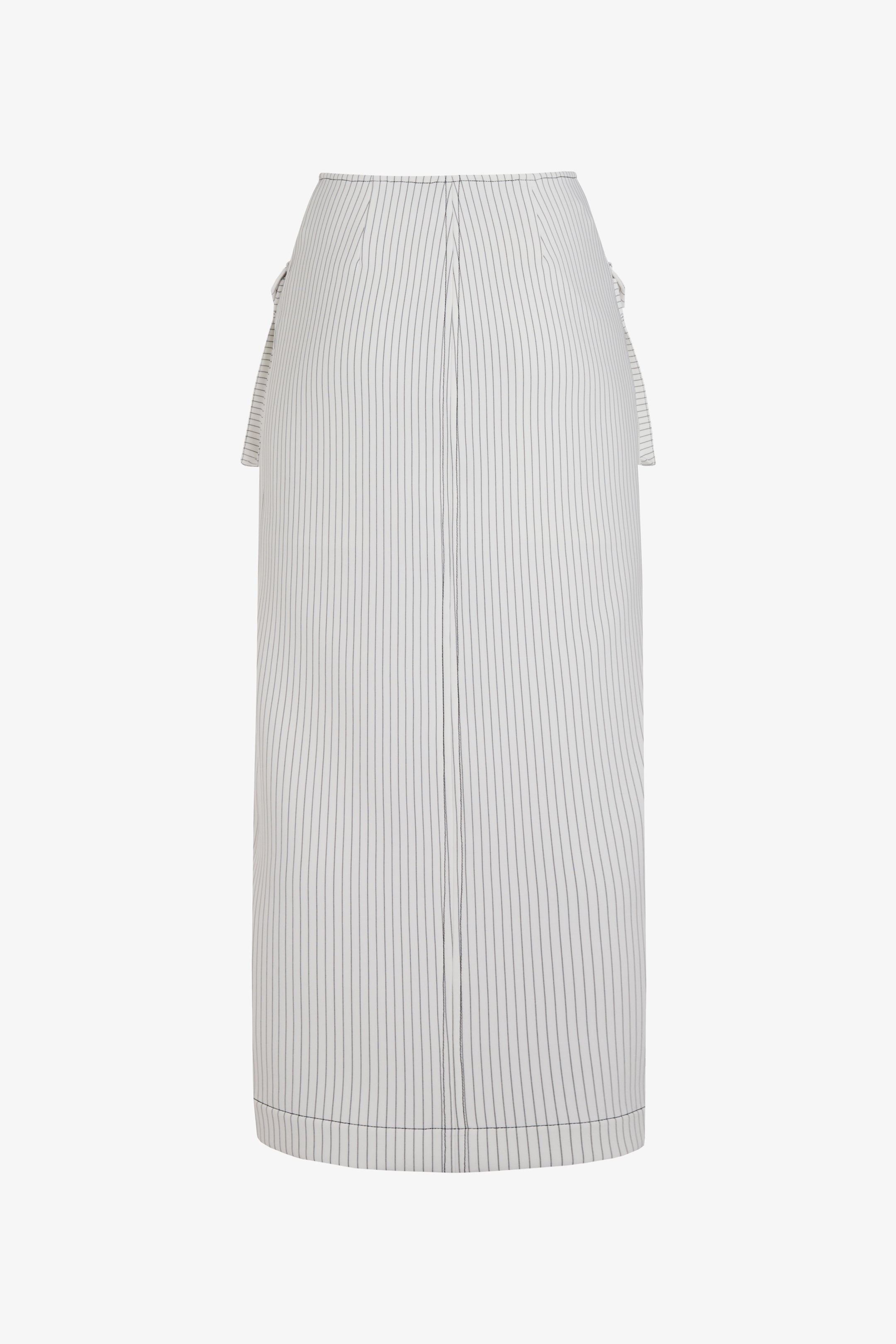 Falda white to white