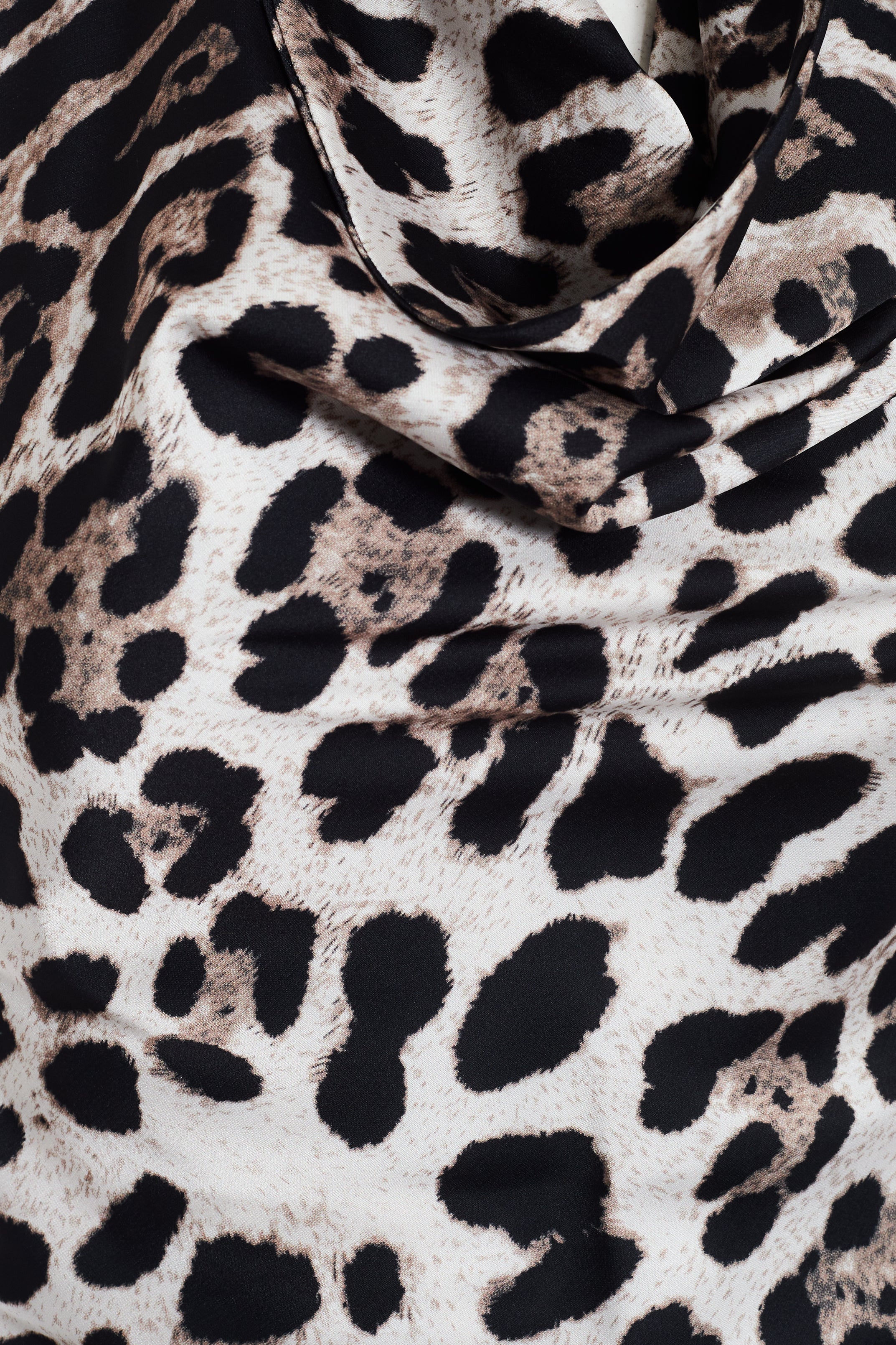 Top flat animal print