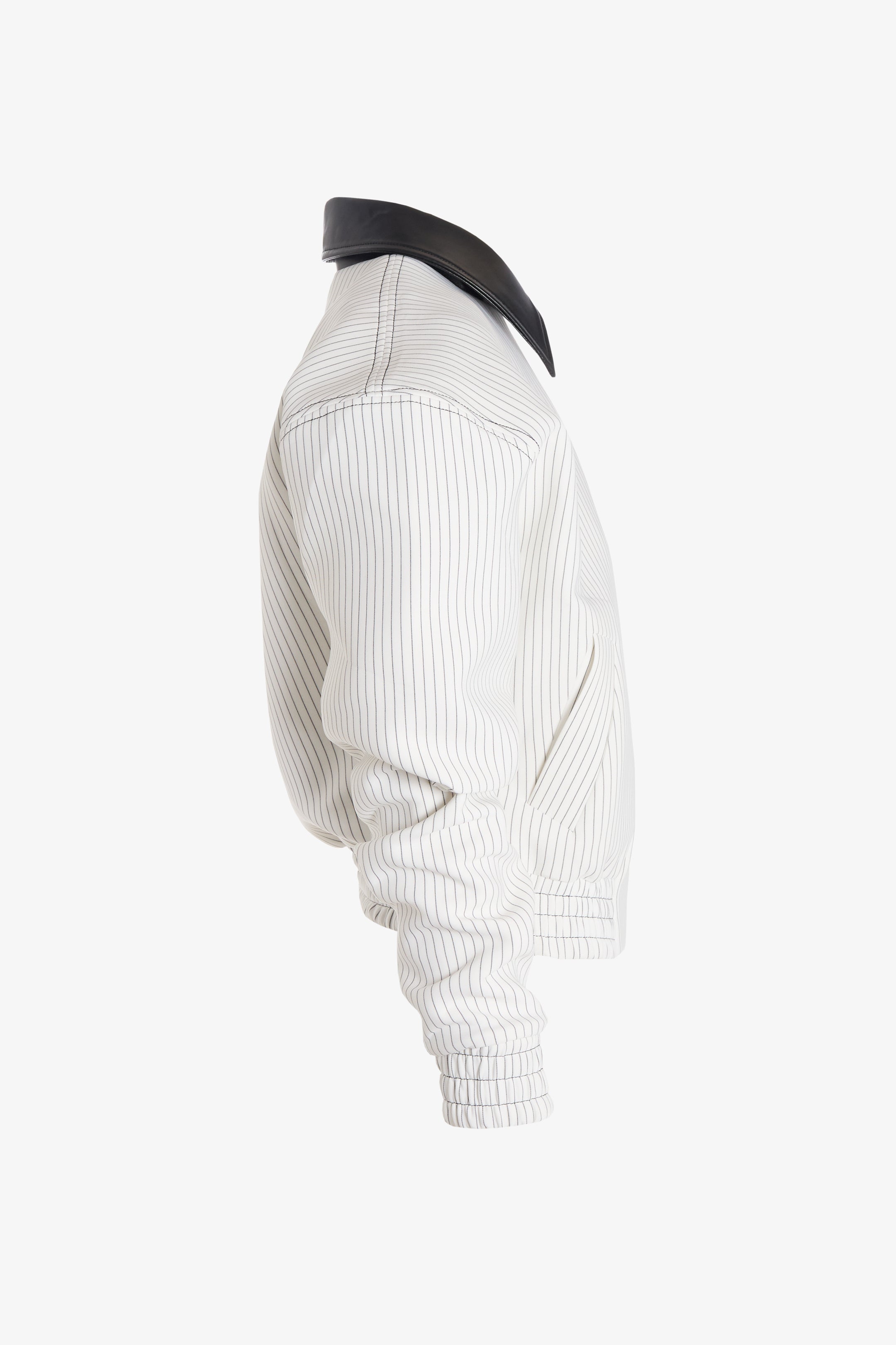 Bomber white to white